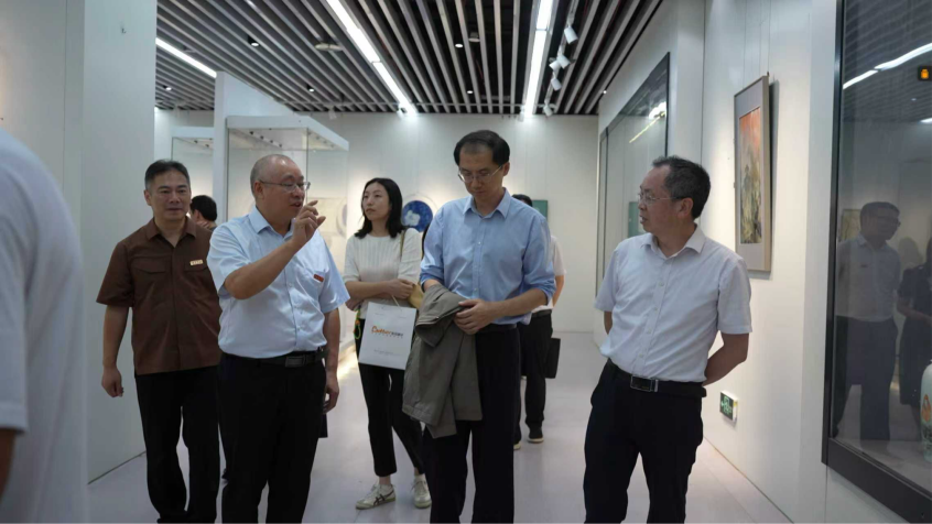 2025-10-18 01:45:35.406000